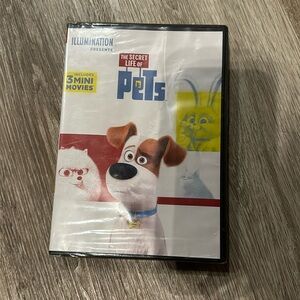 DVD movie. The secret life of pets. DVD is still sealed and never opened.